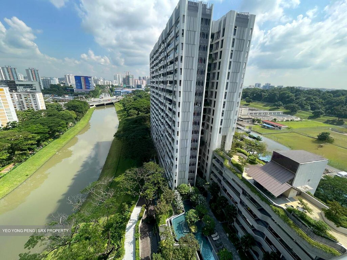The Tre Ver (D13), Condominium #467744411